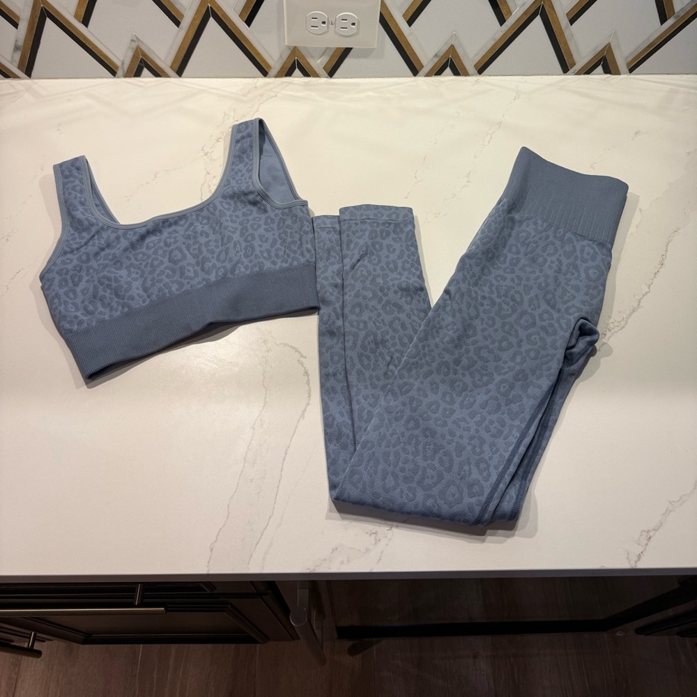 LAST DAY SALE - Bondi Light Blue Cheetah Workout Set - XS